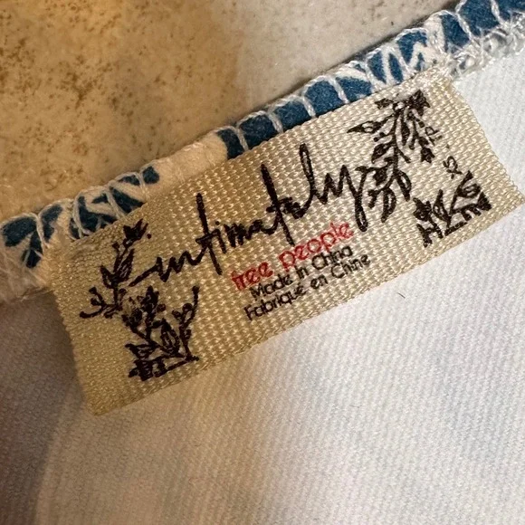 Free People Intimately One Shoulder Puff Sleeve Floral Bodysuit Teal Cream XS - Picture 3 of 7